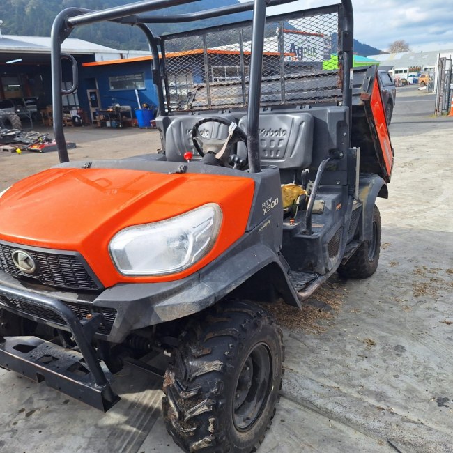 KUBOTA RTV900