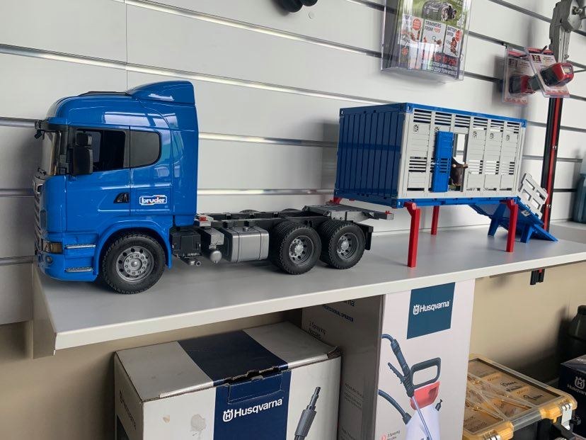 SCANIA R-SERIES LIVESTOCK