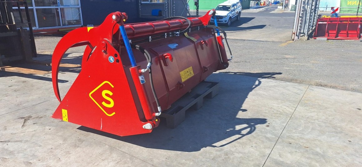 Strautmann Bucket Grab GS2300