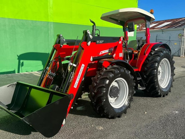 **SOLD** McCormick T-Max 100