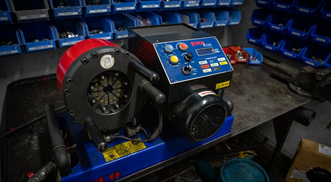 Hydraulic hoses