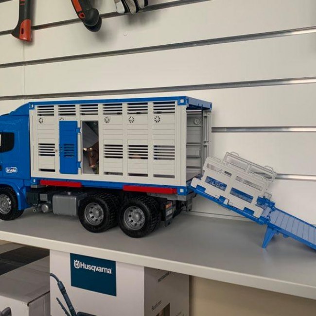 SCANIA R-SERIES LIVESTOCK