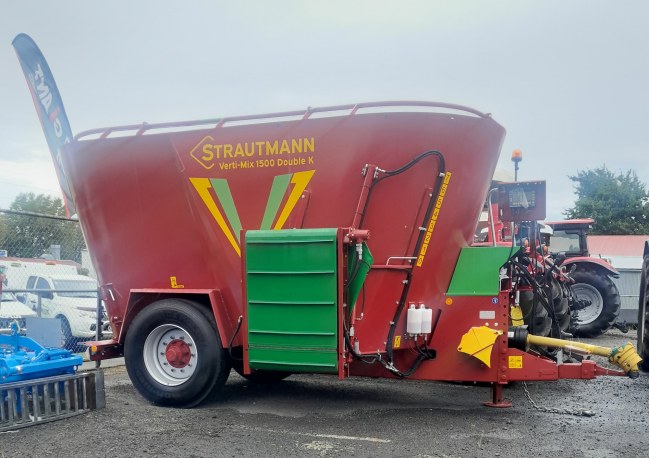 NEW Strautmann Verti-mix 1500 Double K