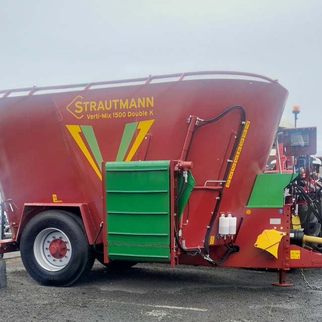NEW Strautmann Verti-mix 1500 Double K