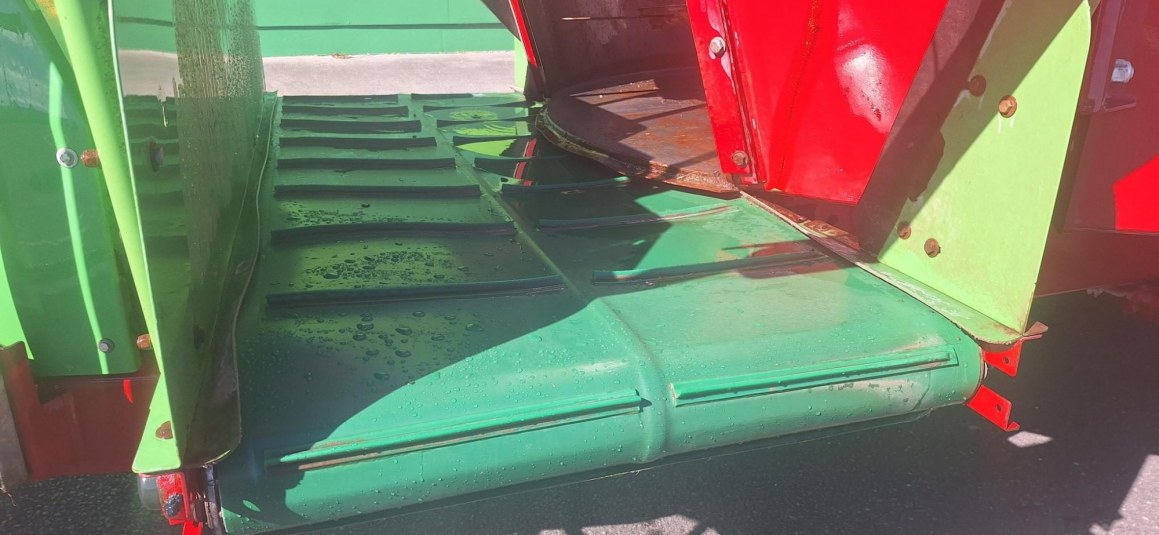 2022 Strautmann VM2401