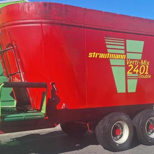 2022 Strautmann VM2401
