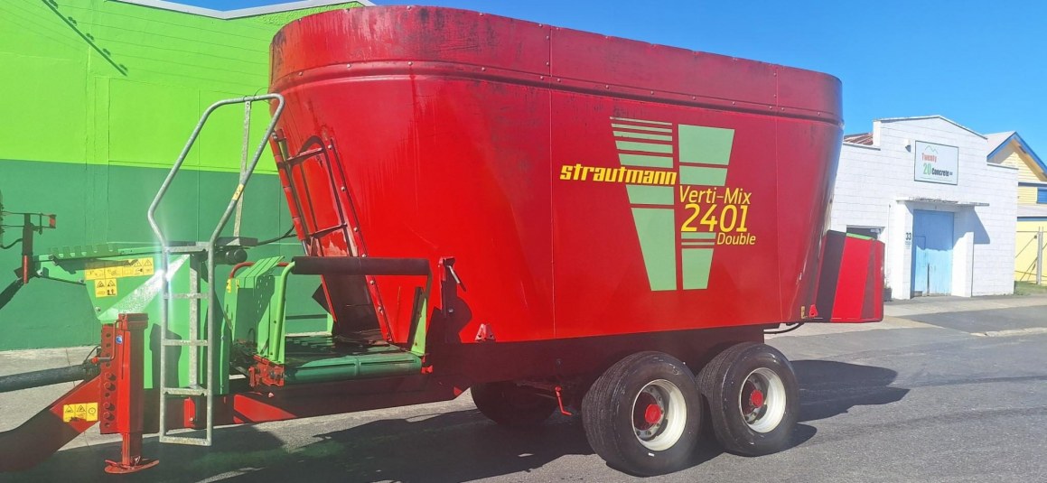 2022 Strautmann VM2401